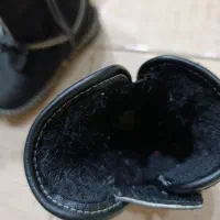 نیم بوت دخترانه سایز24 و 26|کفش و لباس بچه|تهران, سلیمانی|دیوار