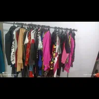 مقداری لباس نو و خارجی