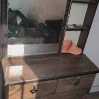 میز آرایش|تخت و سرویس خواب|گوراب زرمیخ, |دیوار