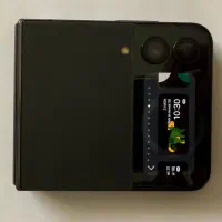 گوشی سامسونگ Z flip 4 (مشکل lcd) توضیحات مهم|موبایل|تهران, لاله زار|دیوار