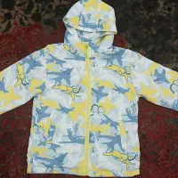 تعدادی لباس پسرانه