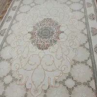 فرش ۶متری درحد نو۲عدد