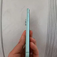 اپل iPhone 11 با حافظهٔ ۱۲۸ گیگابایت