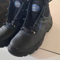 کفش کار۴۲ نو