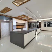 220 متر ، حاشیه پاسداران