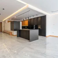 اپارتمان ۳۵۰ متر ۴ خواب مستر فوق لوکس با ویو زرگری