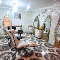 آرایشگاه مارالین با 30 سال سابقه با قیمت مناسب