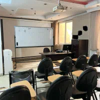 اجاره فضای آموزشی|اجارهٔ کوتاه‌مدت دفتر کار و فضای آموزشی|تهران, مختاری|دیوار