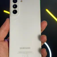 سامسونگ Galaxy S21 با حافظهٔ ۲۵۶ گیگابایت