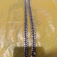 دو عدد گردنبند استیل نو  رنگ ثابت استفاده نشده