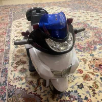 ماشین و موتور شارژی