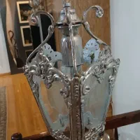 دو عدد لوستر 5 شاخه و دو دیوارکوب و یک فانوس|لوستر و چراغ آویز|تهران, سوهانک|دیوار