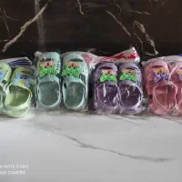 دمپایی بچگانه