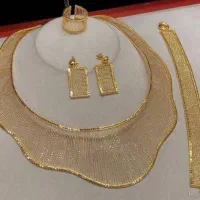 طلا بجای خودرو