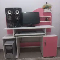 میز تحریر|میز تحریر و کامپیوتر|دوگنبدان, |دیوار