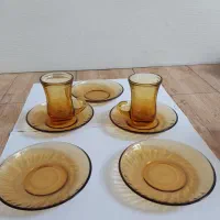 ۲عدد استکان و۵عدد نعلبکی بلور قدیمی