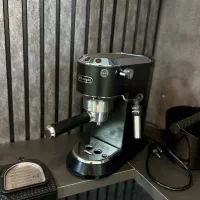 قهوه ساز دلونگی در حد نو