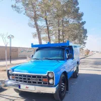 نیسان وانت مدل۸۷