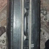 چمدان دیپلمات|کیف، کفش، کمربند|فولادشهر, A6|دیوار