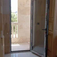 تعمیر و ساخت انواع درب،پنجره آلمینیوم ویوپی وی سی|خدمات پیشه و مهارت|قم, انسجام|دیوار