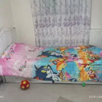 تخت خواب یک نفره