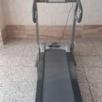 تردمیل یونیورسال