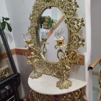 اینه شمدان برنزی درحد نو به علتی فروخته میشه