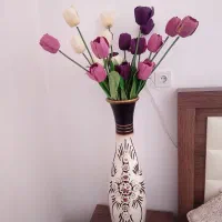 گل و گلدان