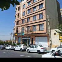 مغازه ۳۵ متری بر اصلی