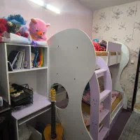 تخت دوطبقه|تخت و سرویس خواب|رباط‌کریم, رباط‌کریم|دیوار