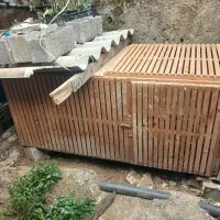 قفسه چوبی