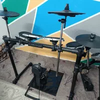 ویدرام درامز بهرینگر XD80|درام و پرکاشن|بوشهر, |دیوار