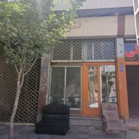 فروش مغازه ۱۳۲مترمربع با زیر زمین و تمام تجاری