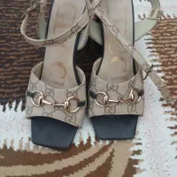 کفش مجلسی