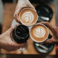 باریستا خانم یا آقا