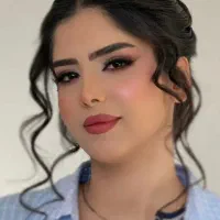 انجام خدمات میکاپ و شینیون سالن مانیکا ۱۵۰۰