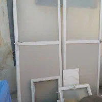 درب آهنی و پنجره درحدنو.بدون چارچوب