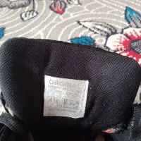 کفش های اسپرت خارجی|کیف، کفش، کمربند|گالیکش, |دیوار