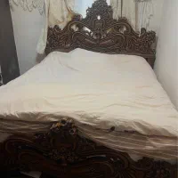 سرویس خواب همراه با آینه کنسول و دوتا پاتختی