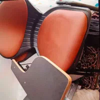 صندلی صدفی تحصیلی