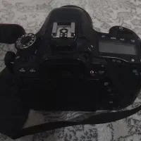 دوربین کانن 80d سالم