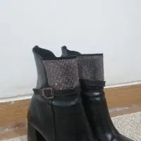 بوت مجلسی|کیف، کفش، کمربند|کرمان, |دیوار