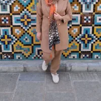 شومیز و مانتو|لباس|کرج, حصارک بالا|دیوار