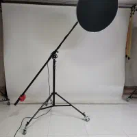 سه پایه بوم  فلاش با وزنه و چرخ