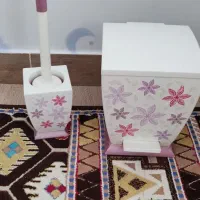 سطل وفرچه سرویس بهداشتی