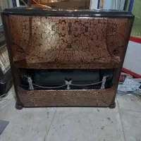 بخاری گازی  در حد نو وبخاری برقی برفاب  در حد