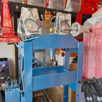 پرس ۲۵تن دستی|ماشینآلات صنعتی|رشت, هلال احمر|دیوار