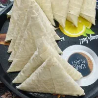 سمبوسه خام|خوردنی و آشامیدنی|شیراز, شیخ علی چوپان|دیوار