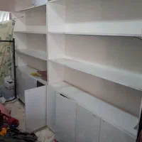 ویترین چوبی برای فروشگاه کفش و لباس دو عدد سالم