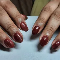 کاشت و ترمیم حرفه ای ناخن|خدمات آرایشگری و زیبایی|تهران, حکمت|دیوار